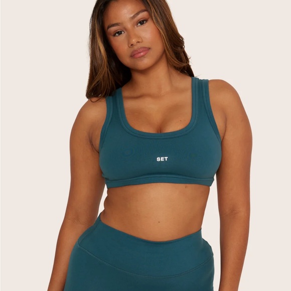 SET ACTIVE form cloud sports bra - Picture 3 of 7